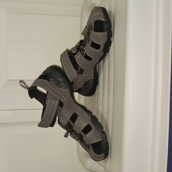 Teva "Forebay" leather sandals - 8 - brown gray - Picture 4 of 11